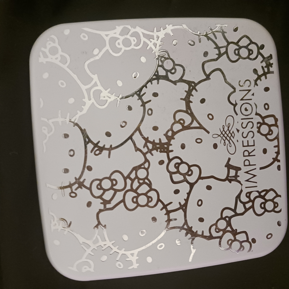 Impressions Hello Kitty Compact Mirror